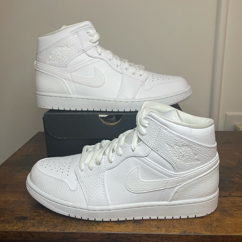 SOLD-Nike Air Jordan1 Mid Triple White- 554724-130 - Picture 2 of 12